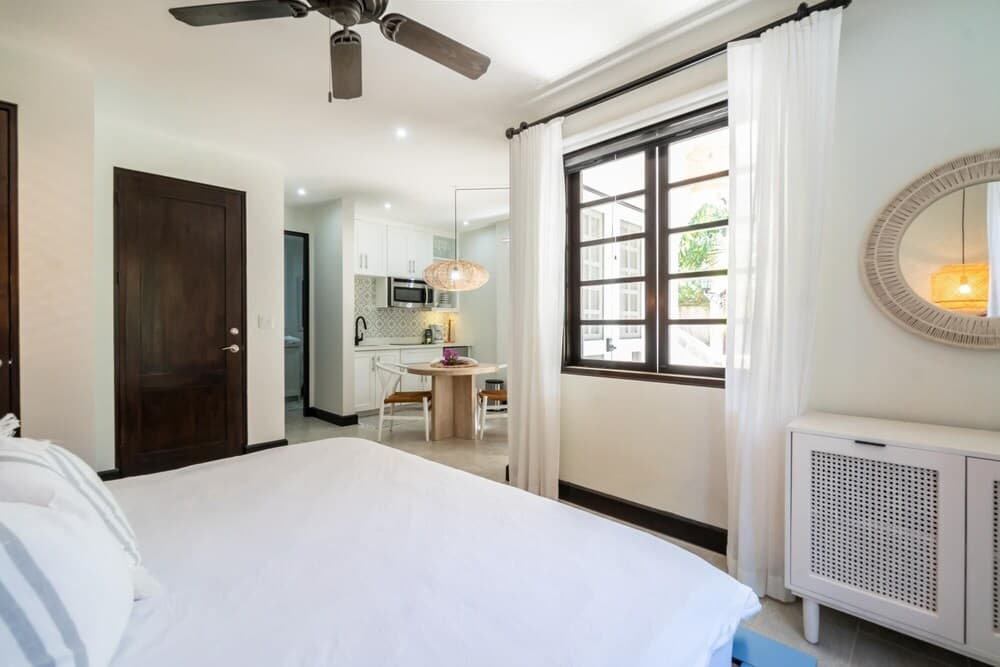 Las Catalinas - 2 BR Condo Just Steps to the Beach - Casa Chante