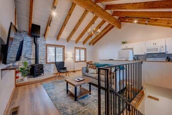 1BR Cabin w Extra beds & Sofa Bed