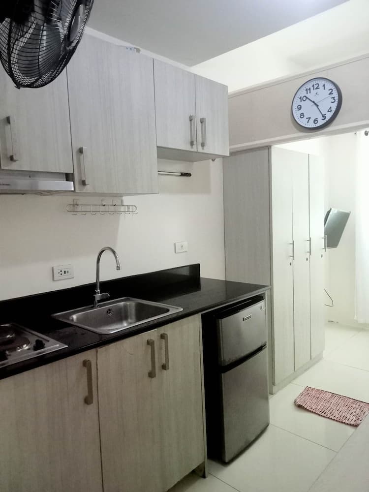 Green Residences  Taft