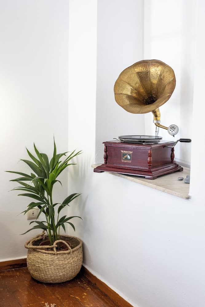 Apeiron Acropolis Suites