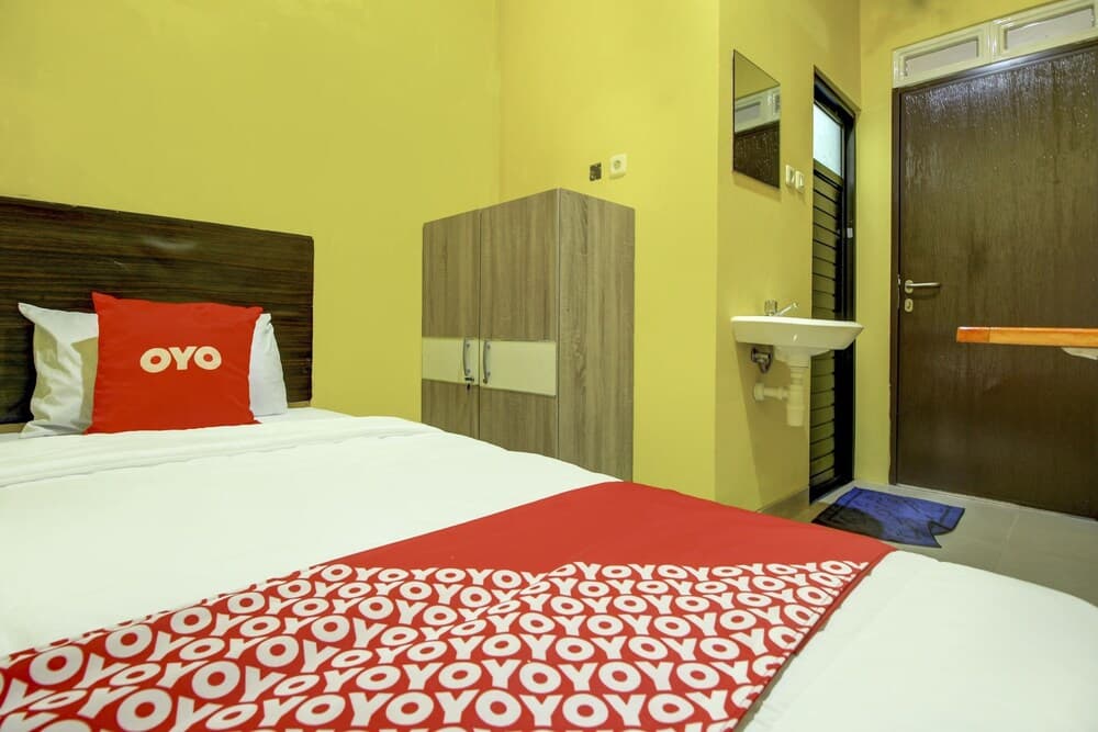 OYO 90224 Palembang Residence