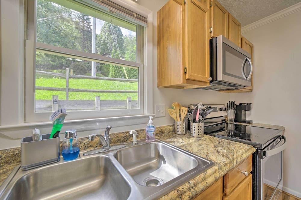 'smoky Mountain Solace' Home in Maggie Valley