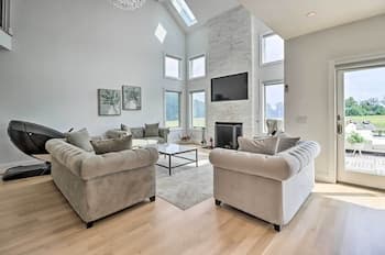 Kunkletown Home w/ Private Pool & Game Room!