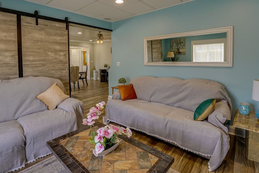 Dog-friendly Manistee Home w/ Deck, 2 Mi to Beach!