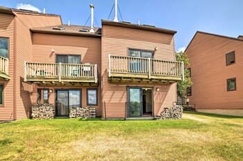 Cozy Campton Townhome w/ Sprawling Mtn Views