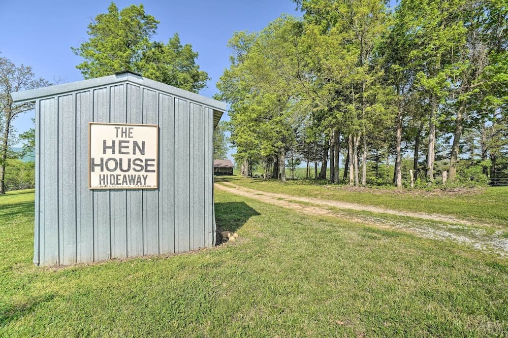 Relaxing Rural Harrison Home - 11 Mi to Town