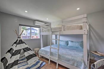 Colorful San Diego County Vacation Rental!