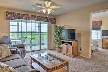 Champions Retreat Branson Condo w/ Balcony!