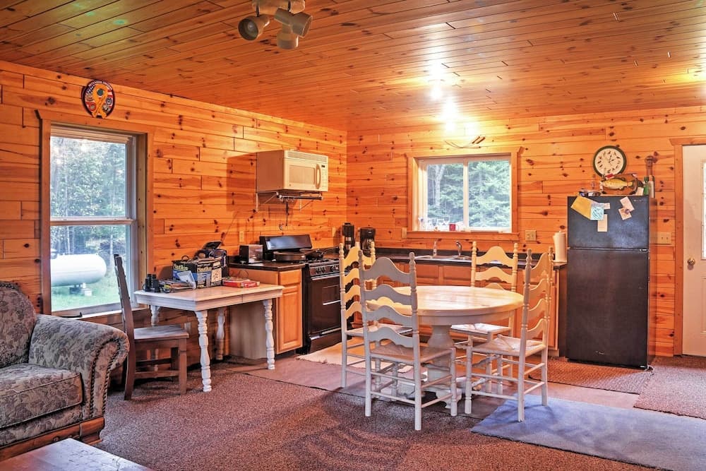 Gould City Lakefront Hideaway w/ Dock & Rowboat!