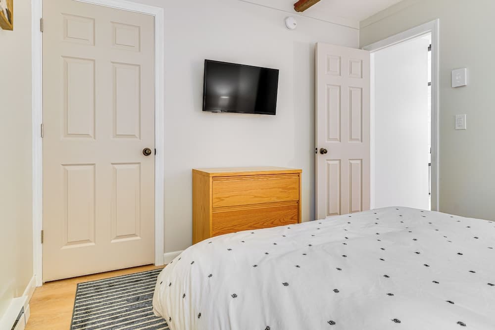 Killington Vermont Condo w/ Ski-in Trail