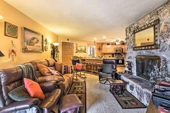 Mtn-view Angel Fire Condo, <1 Mile to Resort!