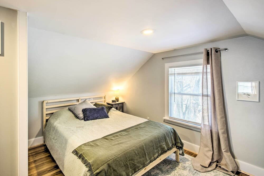 Historic Staunton Home ~ 1 Mi to Downtown!