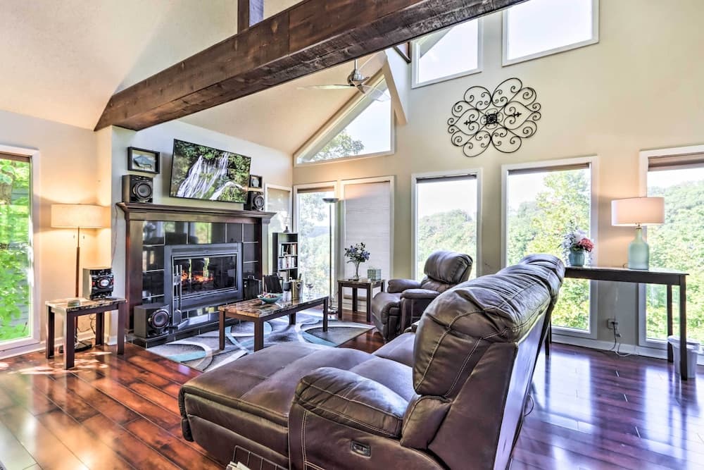 Tan-tar-a Estates Retreat Near Margaritaville