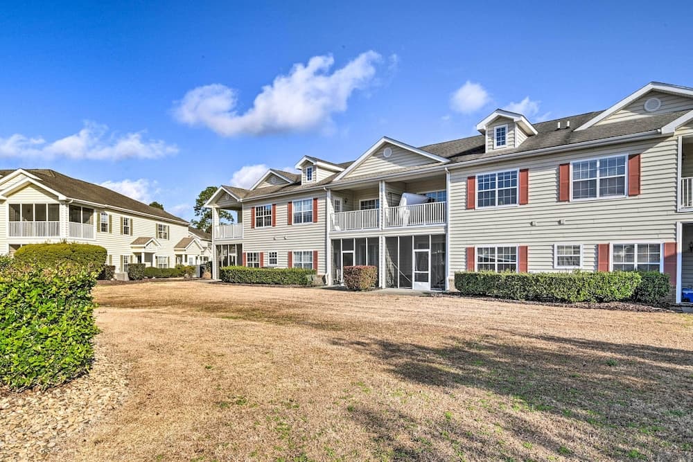 Golfers Paradise in Myrtle Beach w/ Balcony!