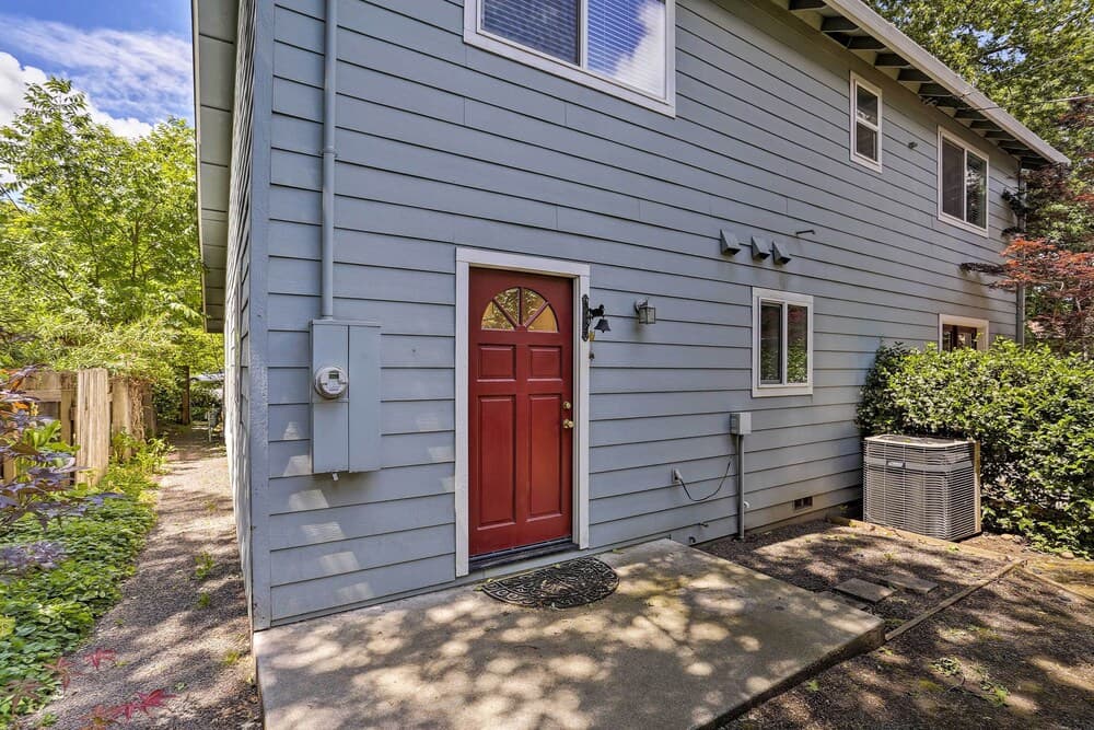 Spacious Downtown Chico Home ~ Half Mile to Csu!