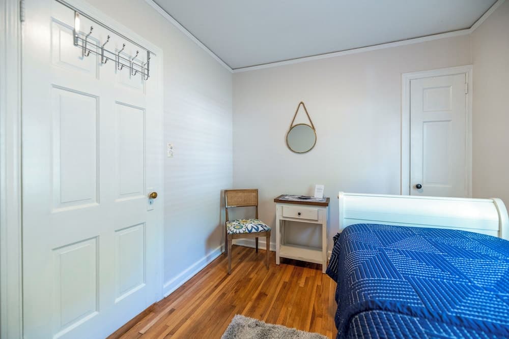 Waterfront Edenton Bay Cottage - Walk to Dtwn