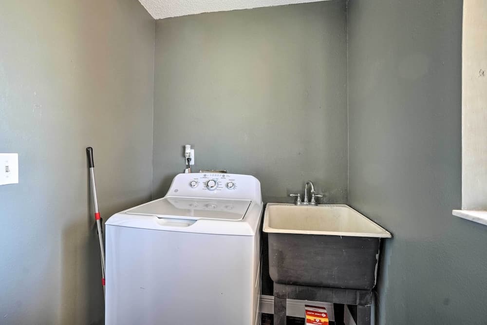 Waterside New Port Richey Condo w/ Pool Access!