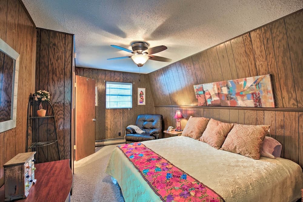 Ruidoso Downs Cabin W/deck < 3 Miles to Race Track