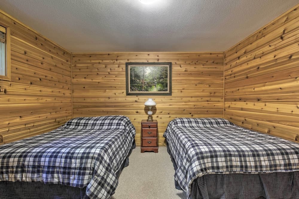 Charming Cabin w/ Lake Access & Private Dock!