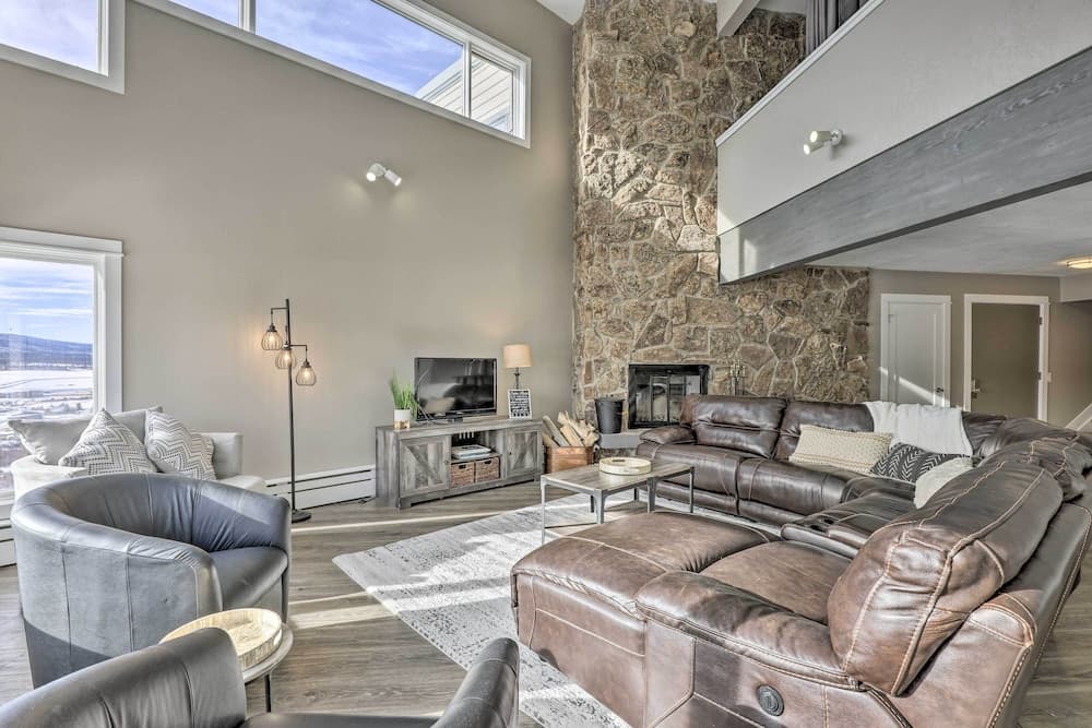 Stunning Condo in Fraser w/ Mountain Views!