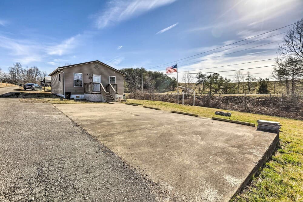 Vacation Rental Near Cave Run Lake!