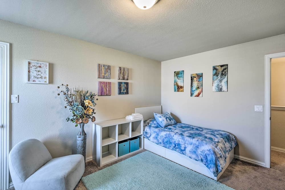 Spacious Ennis Home w/ Huge Family Backyard!