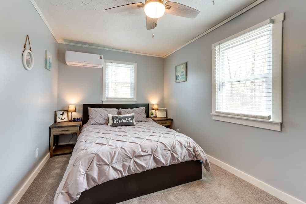 Pittsburg Vacation Rental < 1 Mi to Boat Launch