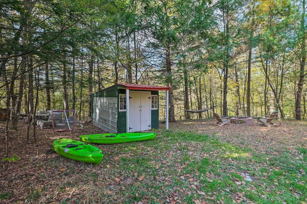Catskill Mtn Home w/ Deck ~ 1 Miles to Zoom Flume!