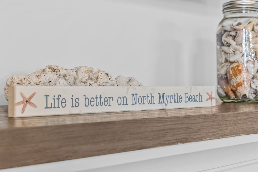 Walk to Crescent Beach: Updated Condo w/ Balcony