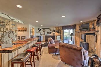 Grand Granby Retreat w/ Deck, Bar & Mountain Views