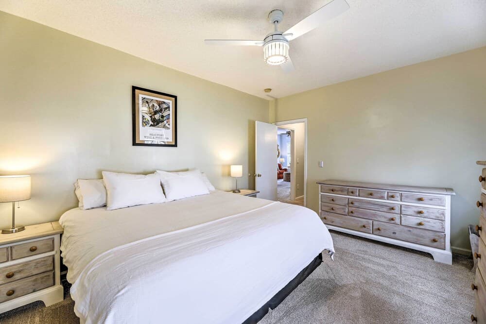 Quintessential Family Home in Dtwn Beaufort!