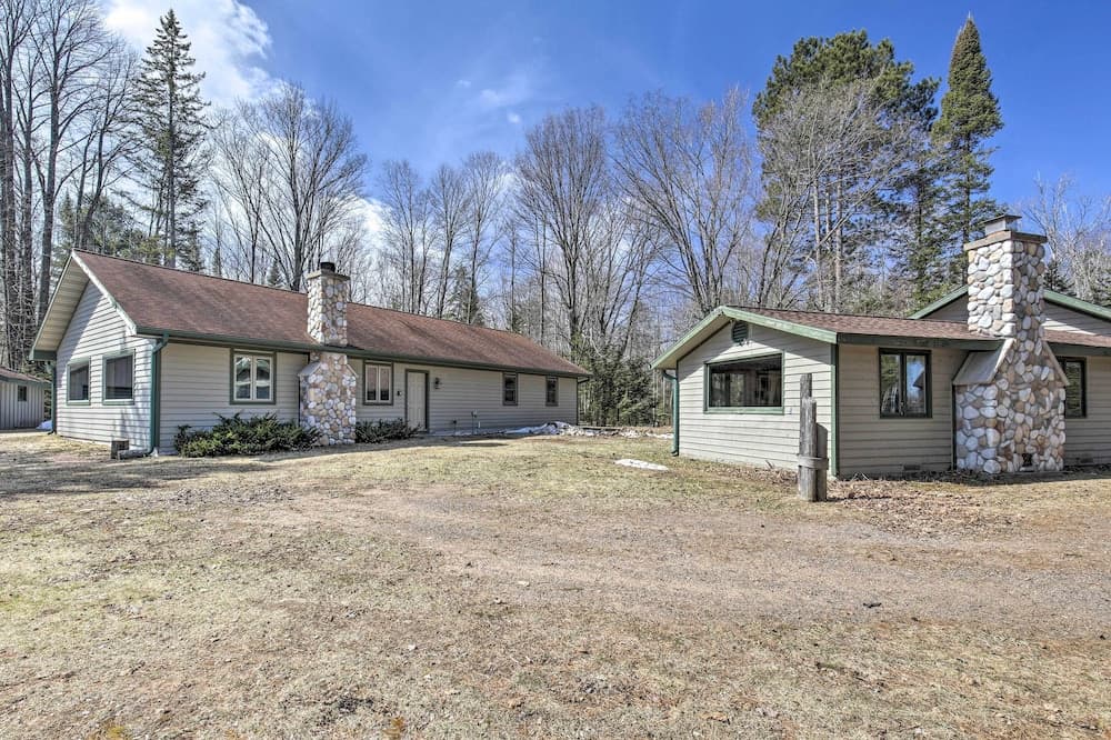 Waterfront Pike Lake Retreat: Snowmobile Paradise