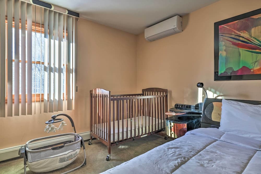 Fire Pit, Indoor Pool Access: Big Bass Lake Cabin