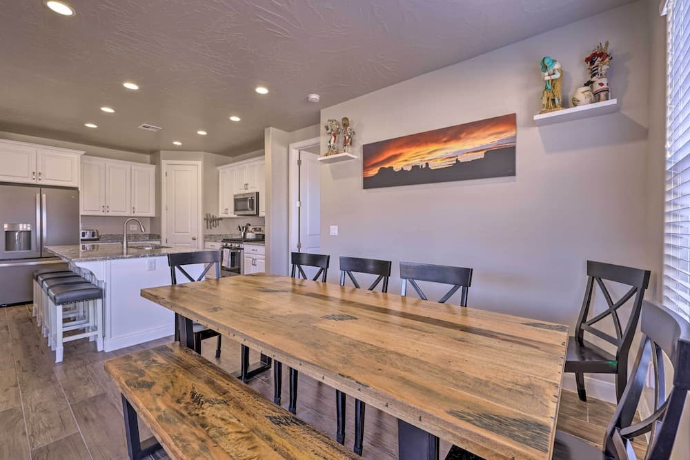 Washington Family Getaway: Hike, Golf, & Kayak!