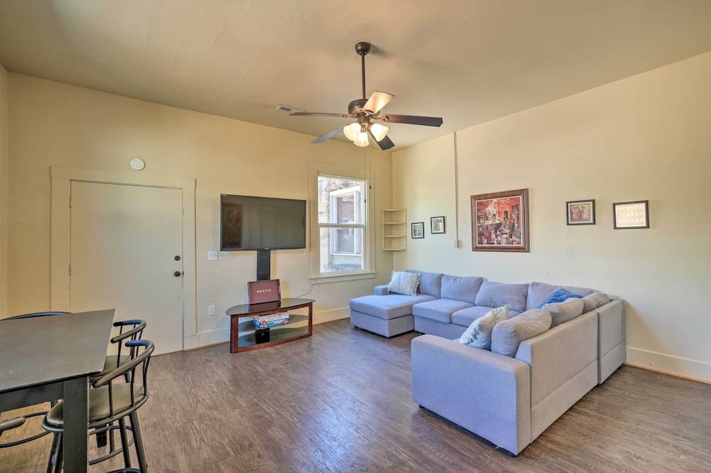 Historic Jackson Gem: Gateway to High Sierra!