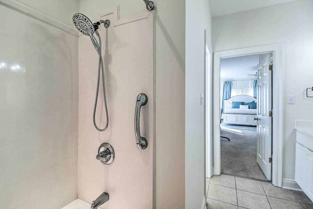 Pool Access & Steps to Beach: Coastal Getaway!