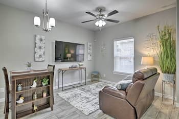 Charming Edinburg Apartment ~ 3 Mi to Dtwn!