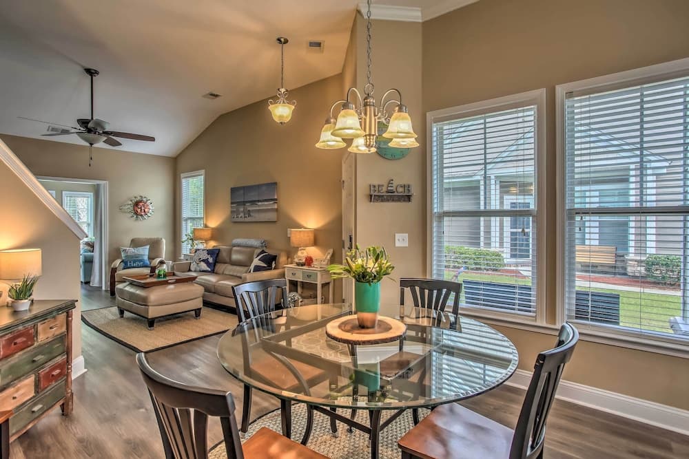 Snowbird Retreat: Resort Home w/ Pool Access!