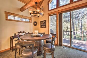 Klamath Falls Cabin Retreat w/ Deck & Grill!