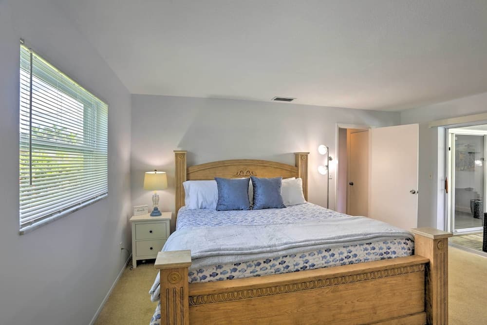 Cape Coral Home w/ Spacious Patio & Private Pool!