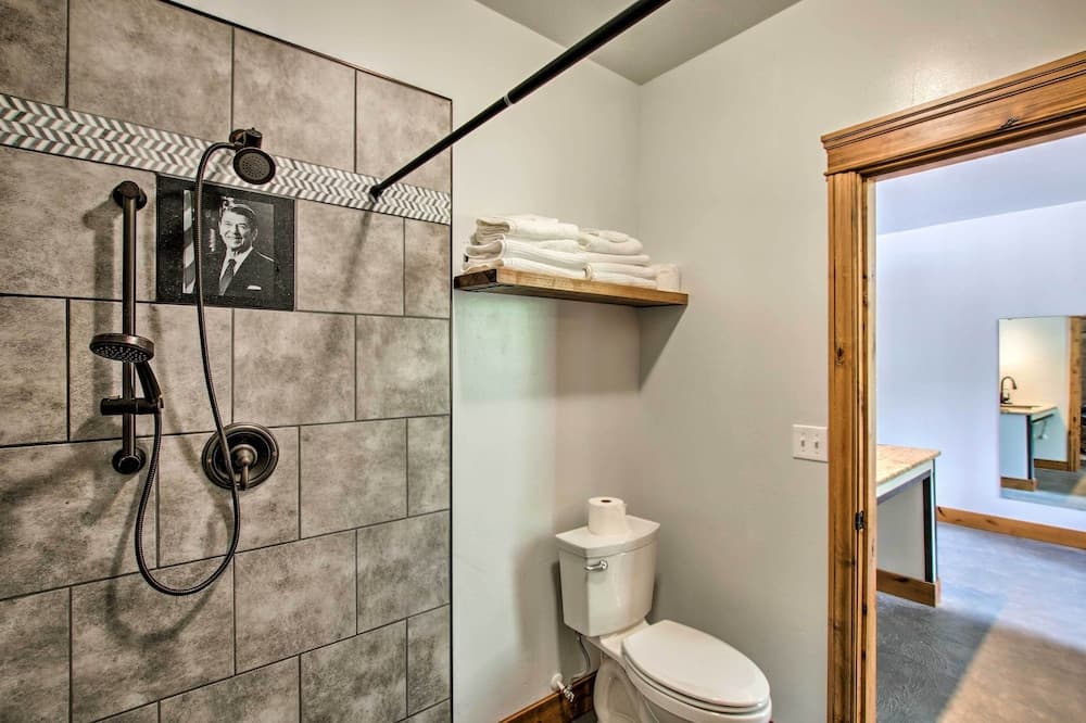 Contemporary Studio, Walk to Lava Hot Springs