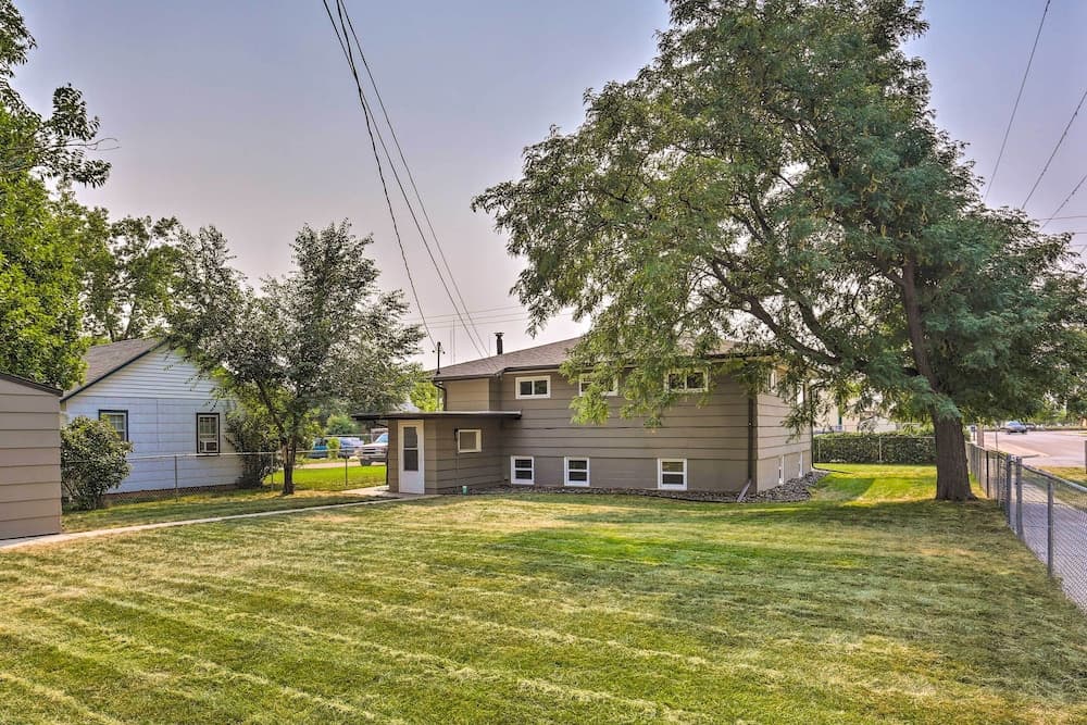 Cozy Rapid City Retreat: Perfect for Exploring!