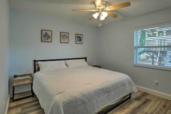 Largo Family Home: Outdoor Oasis w/ Hot Tub!