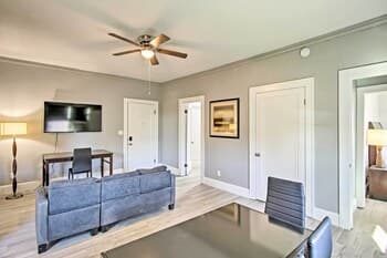 Restored Enid Apt ~ 1 Mile to Historic Dtwn!