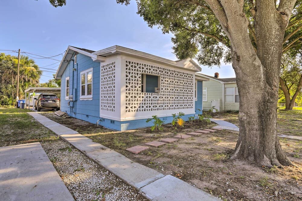 Sunny, Pet-friendly Studio w/ Covered Patio!