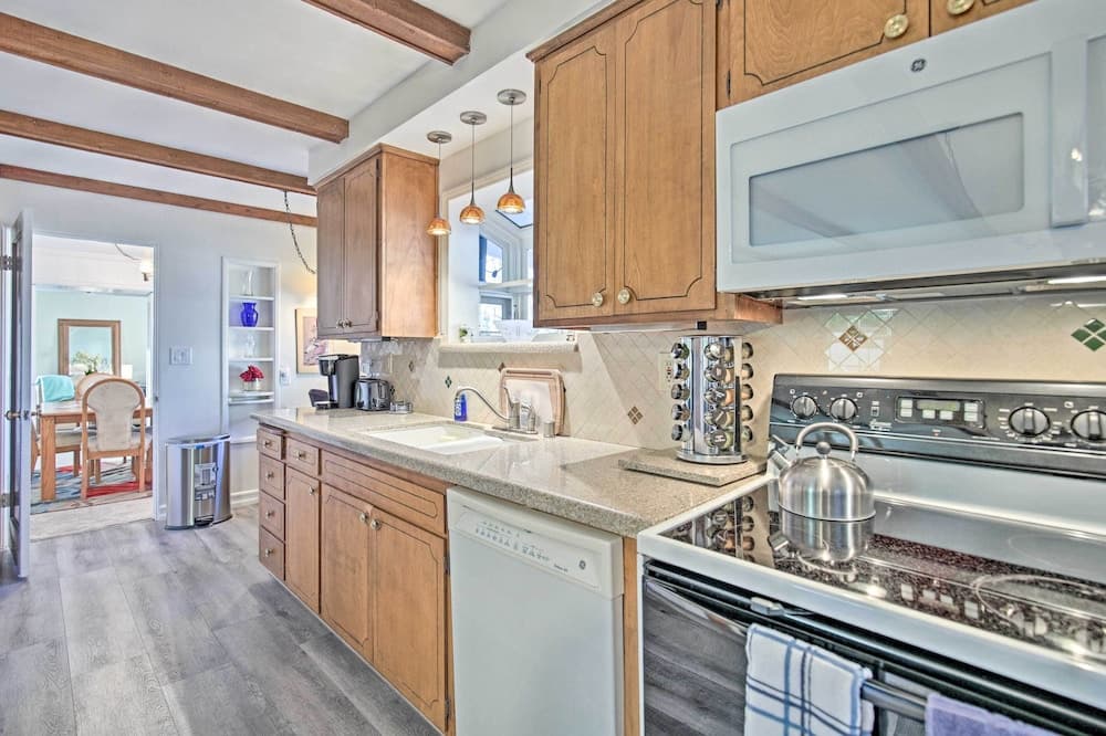 Quaint La Mesa Home With Beautiful Sunsets!