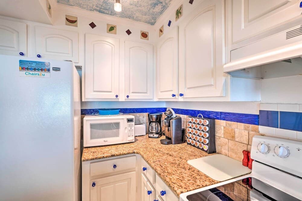 Condo w/ Views & Balcony on Panama City Beach!