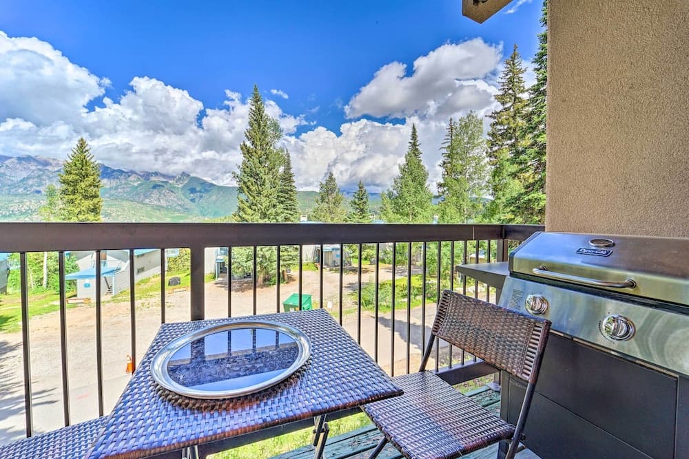 Durango Resort Condo w/ Balcony & Mtn Views!