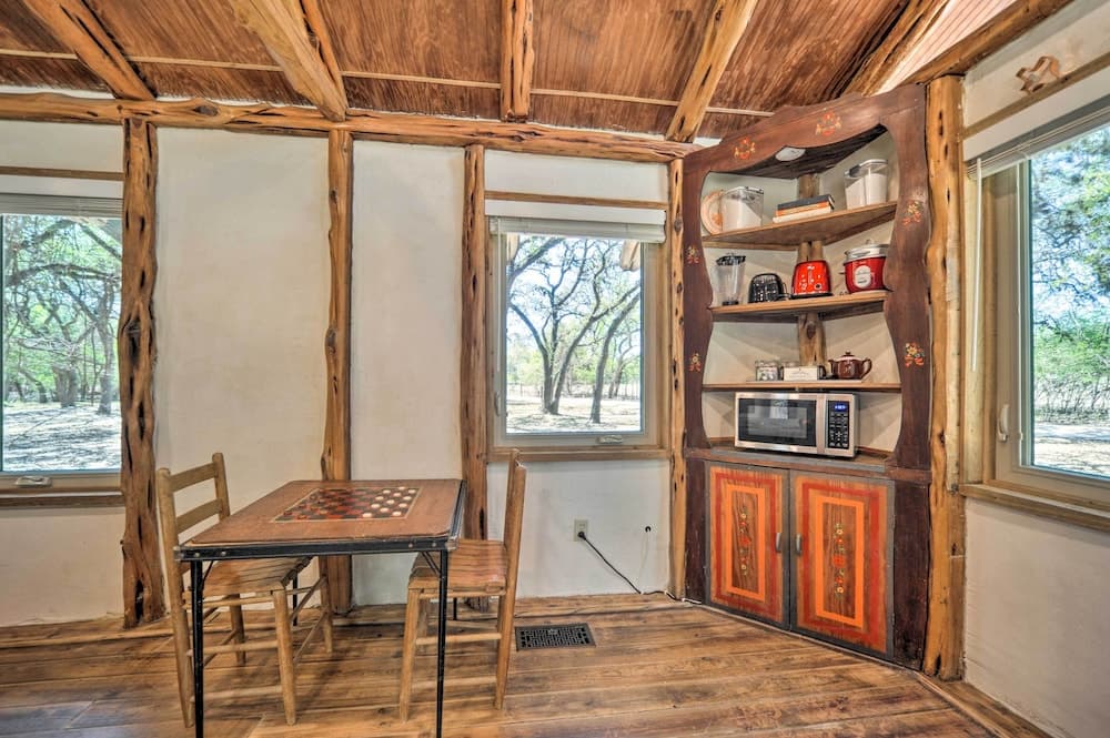 Unique Stay: Historic Home Along Blanco River