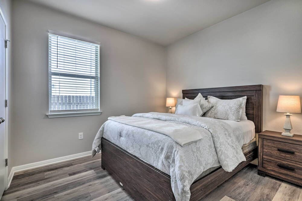 Family Home w/ Fenced Yard in Austin Suburbs!